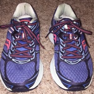 Saucony- Guide 9 Running Shoes